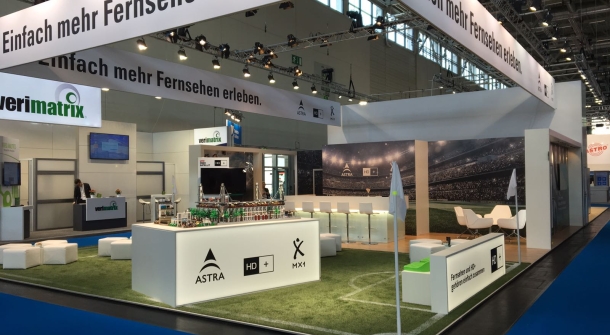 Messestand von Astra.